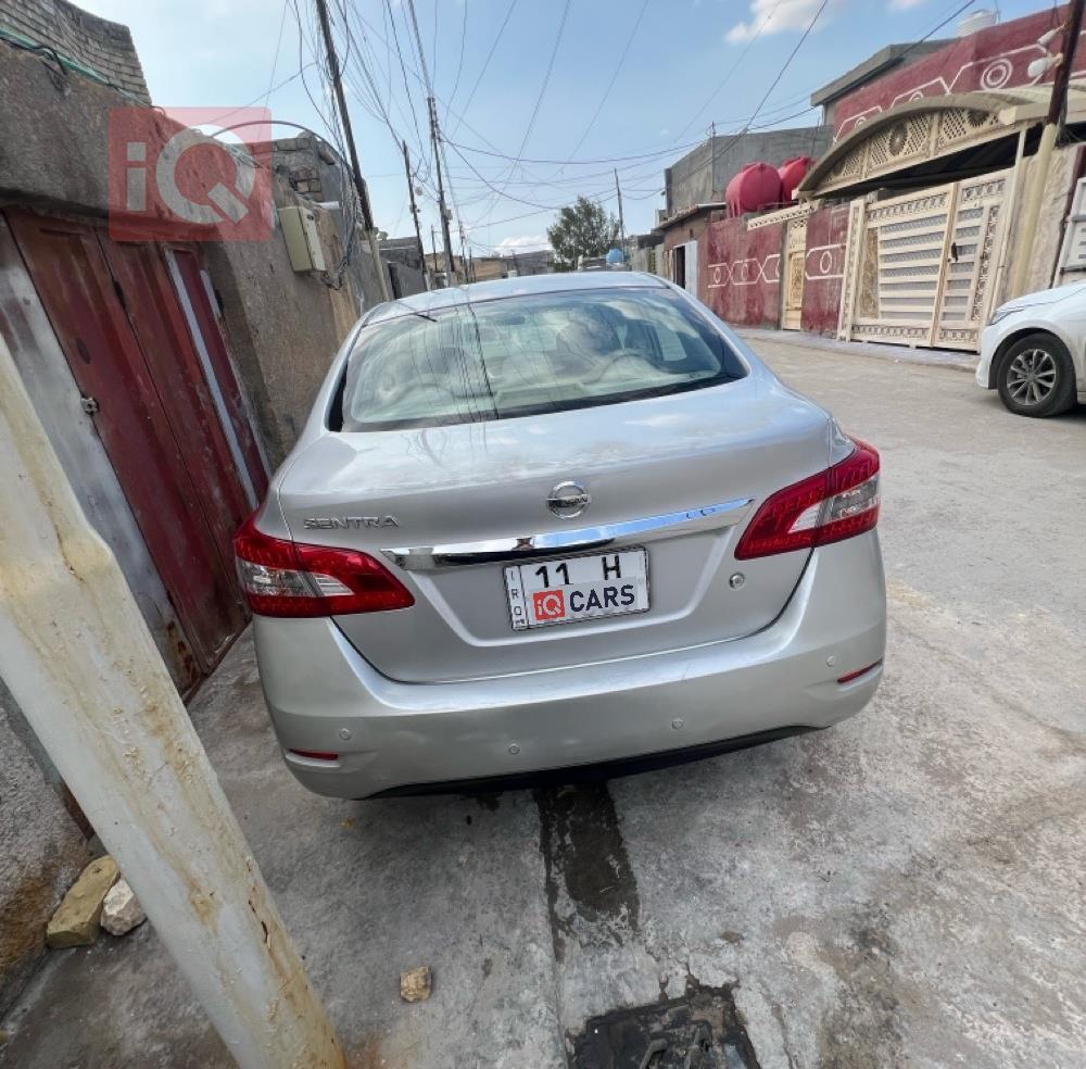 نیسان سێنترا